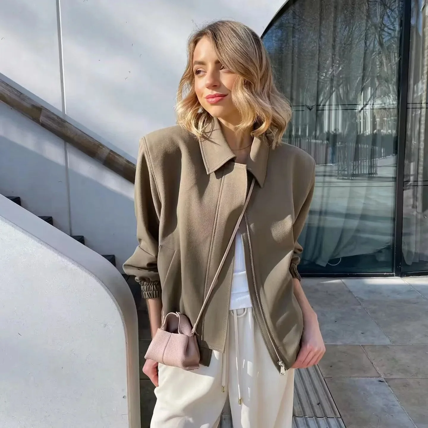 2024 RM Lange Jacke für Frauen - Image 3