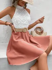 Ada - Kontrastfarbenes ärmelloses A-Linien-Kleid aus Spitze für Damen - Image 2