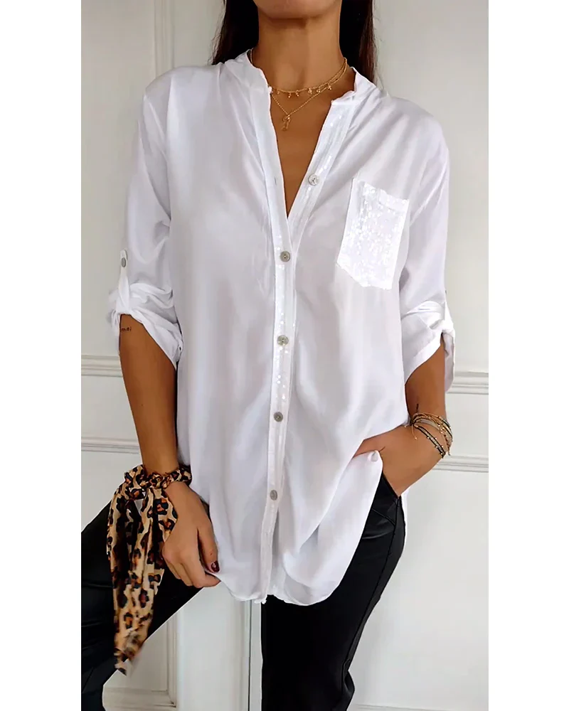 Ada | Legere Bluse mit Paillettenknöpfen - Image 24