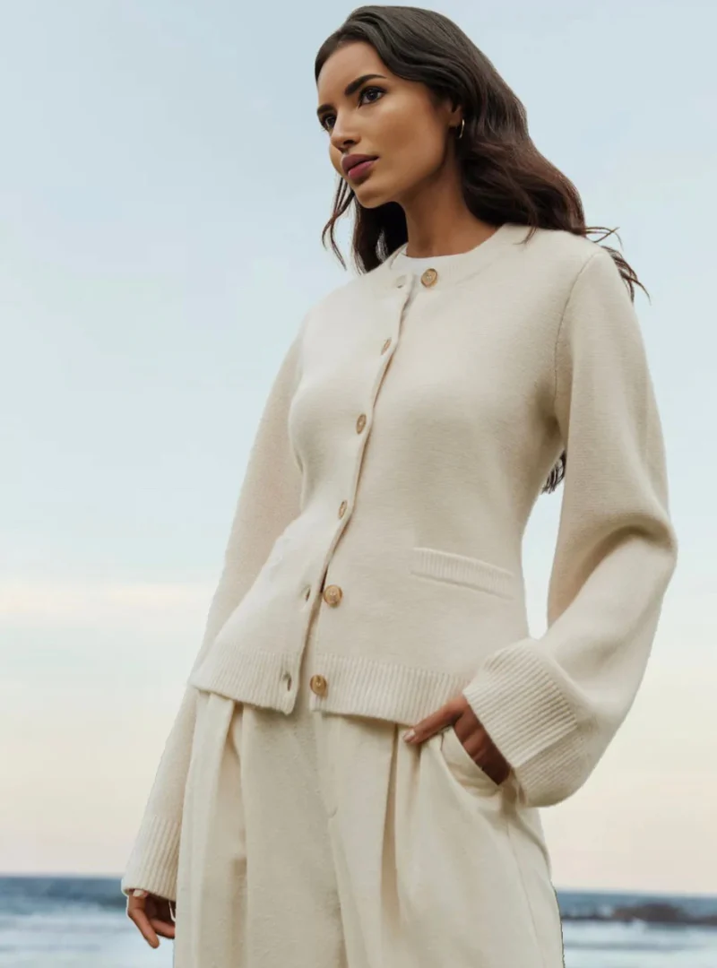 Alice Weiche Strickjacke mit Knöpfen und Muster - Image 3