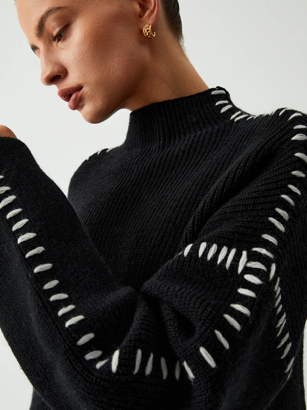 Alma | Oversize-Dolcevita-Pullover mit Piqué-Details - Image 2