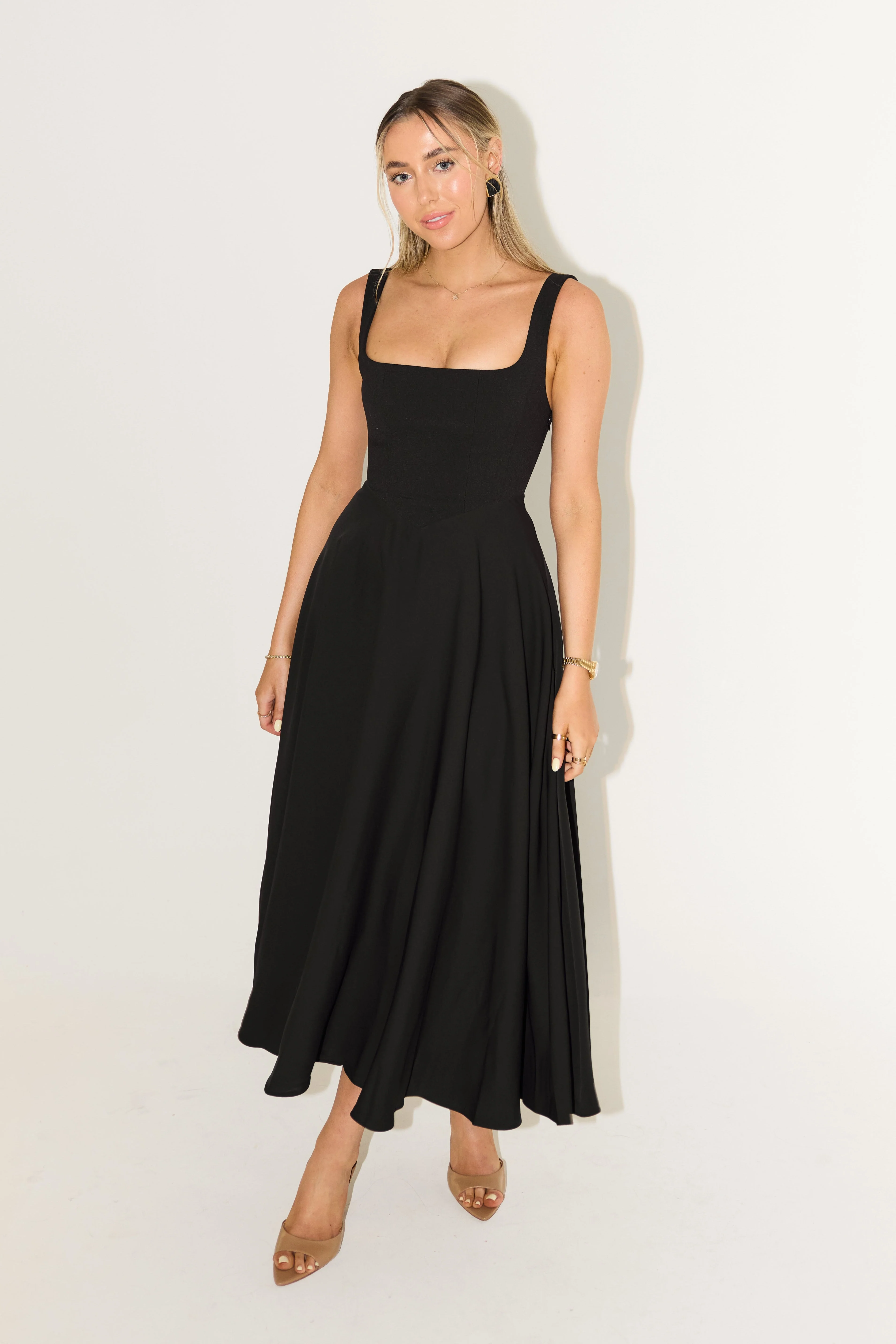 Amelia | Zeitloses, fließendes Midikleid - Image 5