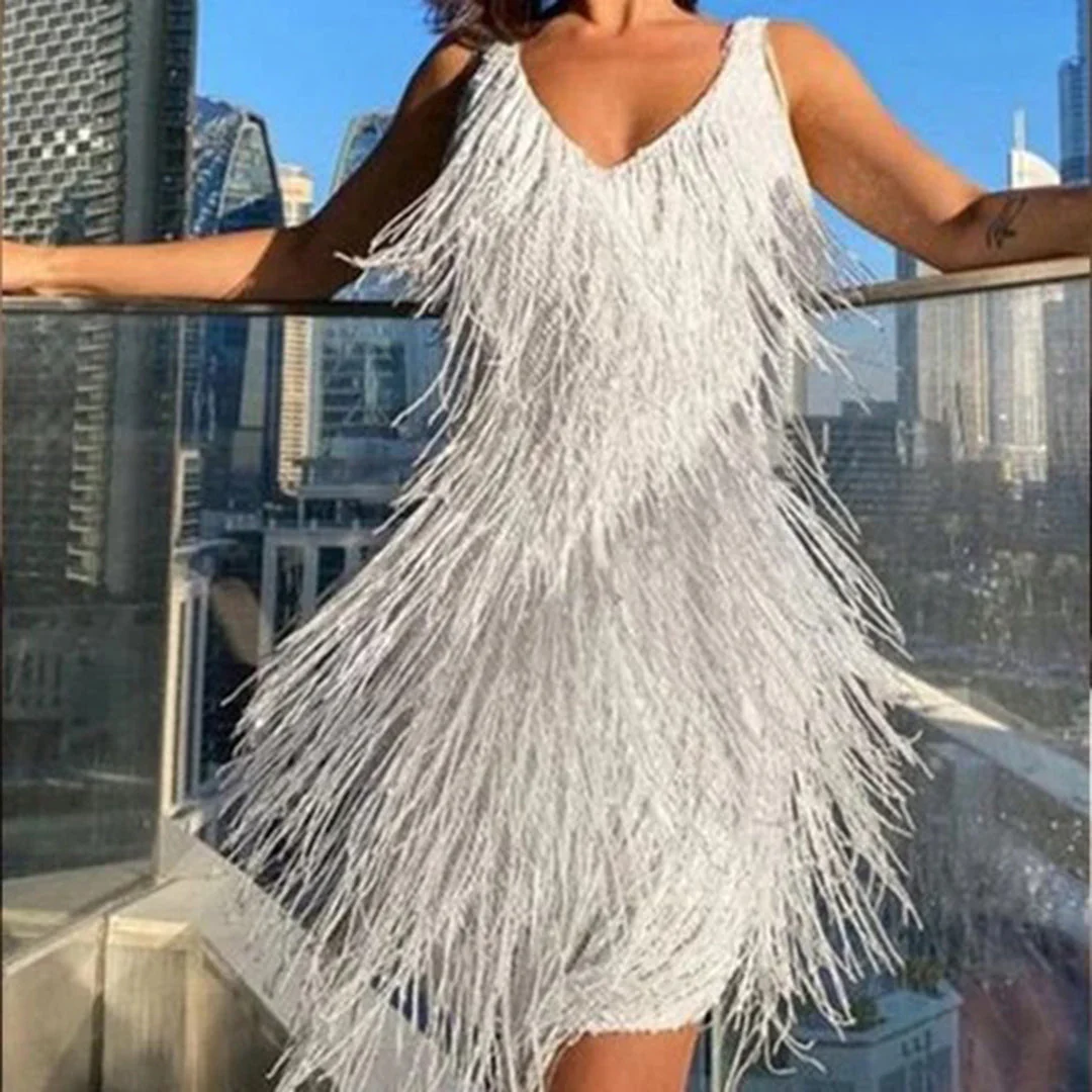 Andrea | Modernes Minikleid mit Quasten - Image 3