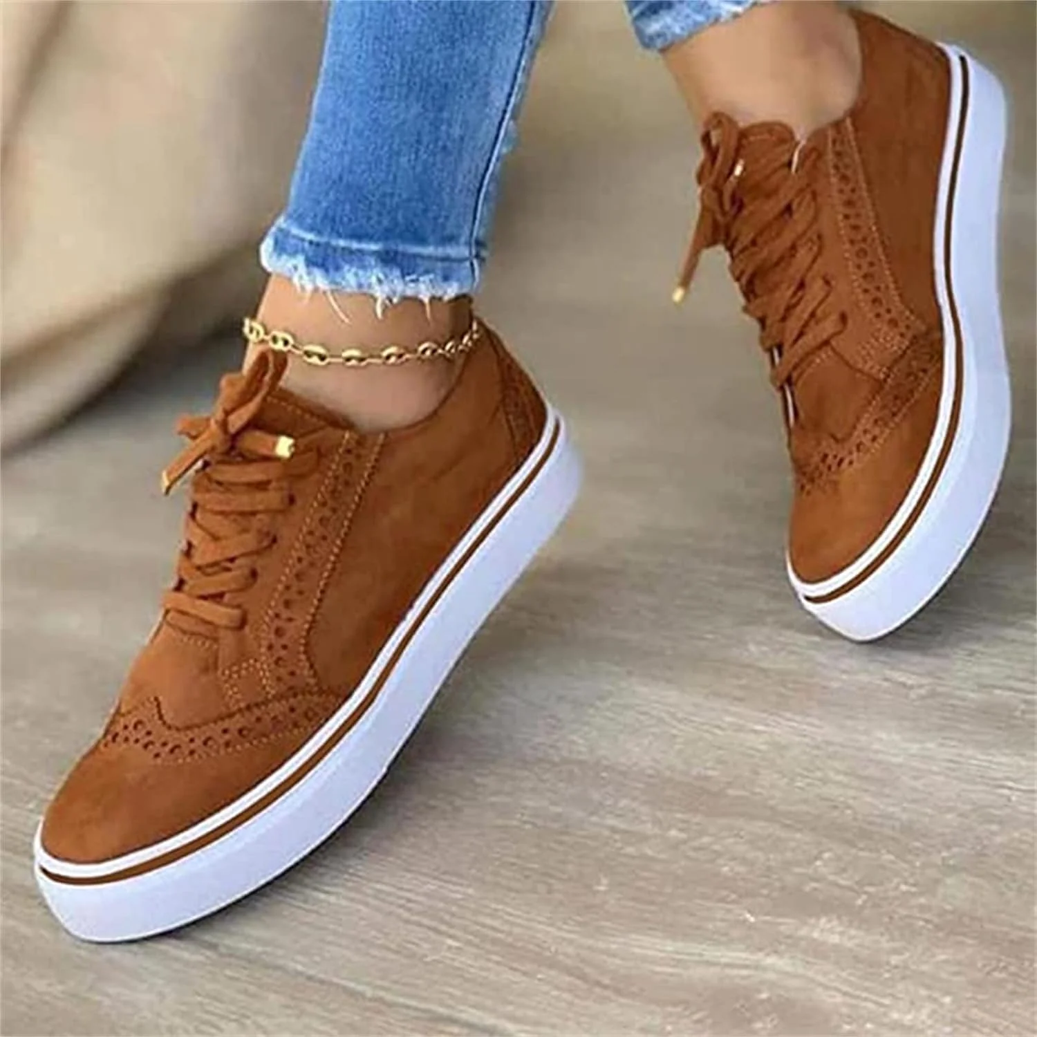 Angelina Schnürsneaker