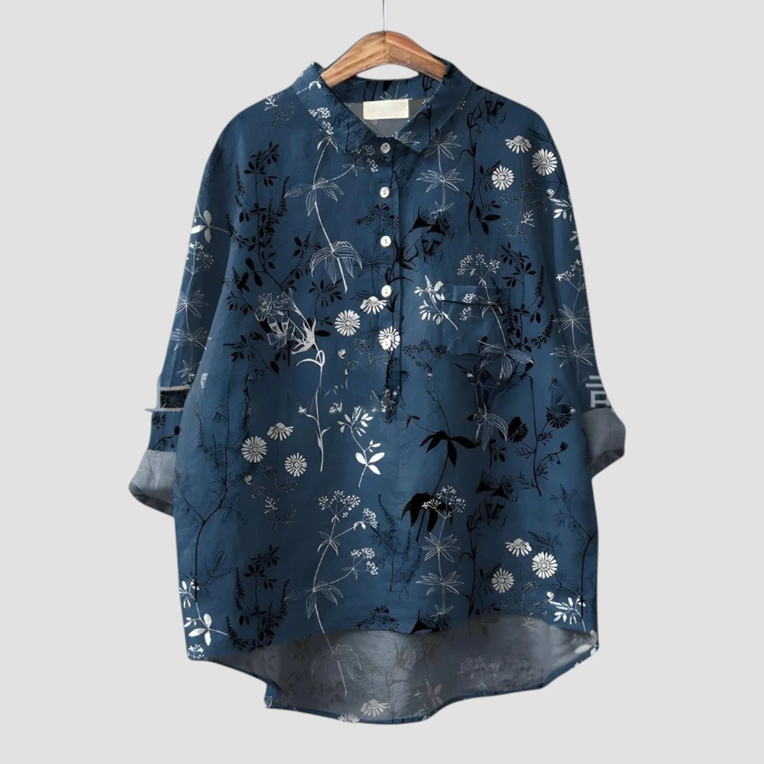 Anja™ | Elegante und zeitlose Bluse - Image 2