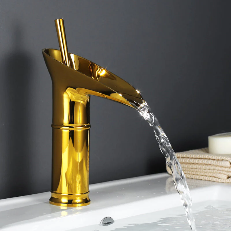 AquaCascade Wasserfallarmatur für das Waschbecken - Image 2