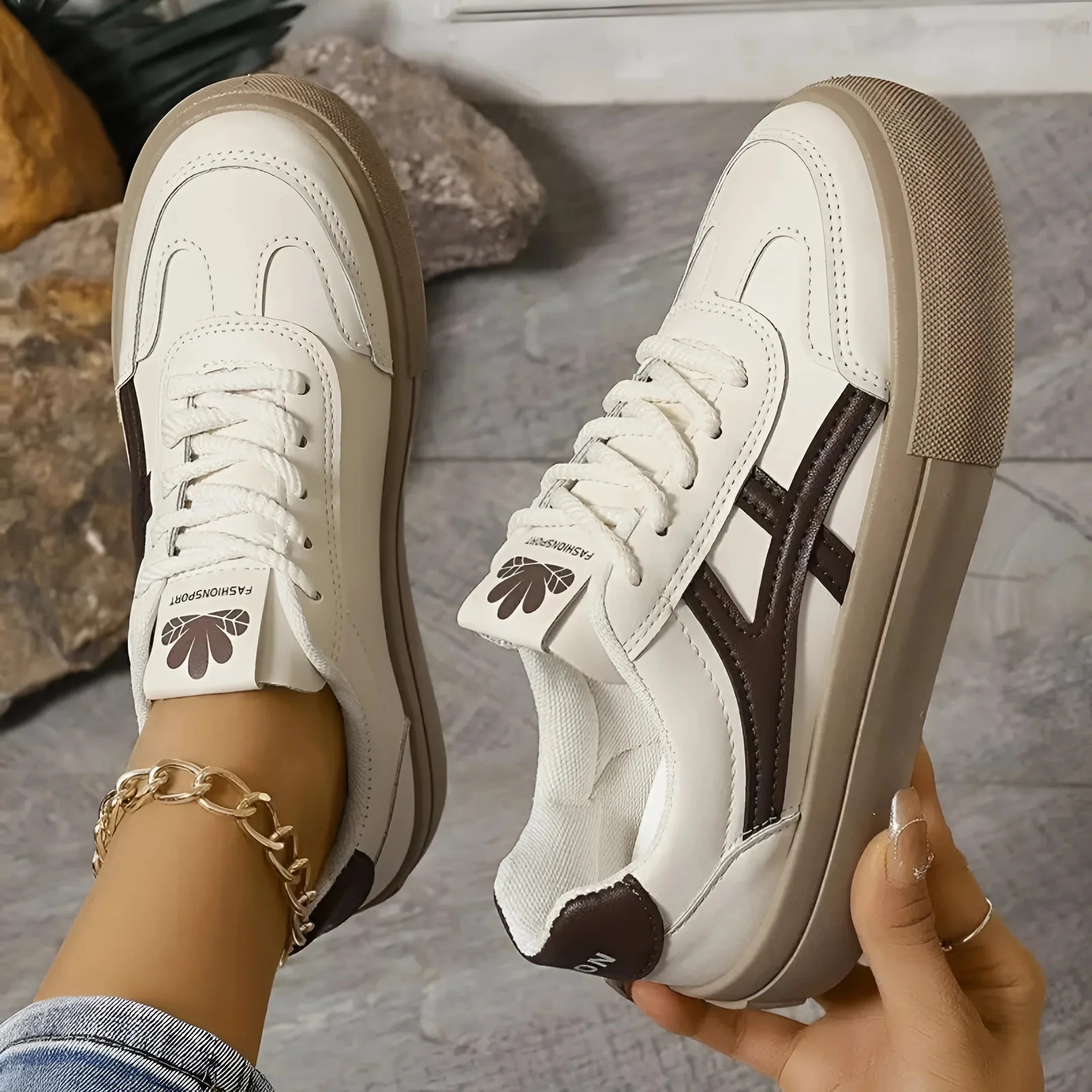 Astrid - Bequeme Schuhe - Image 3