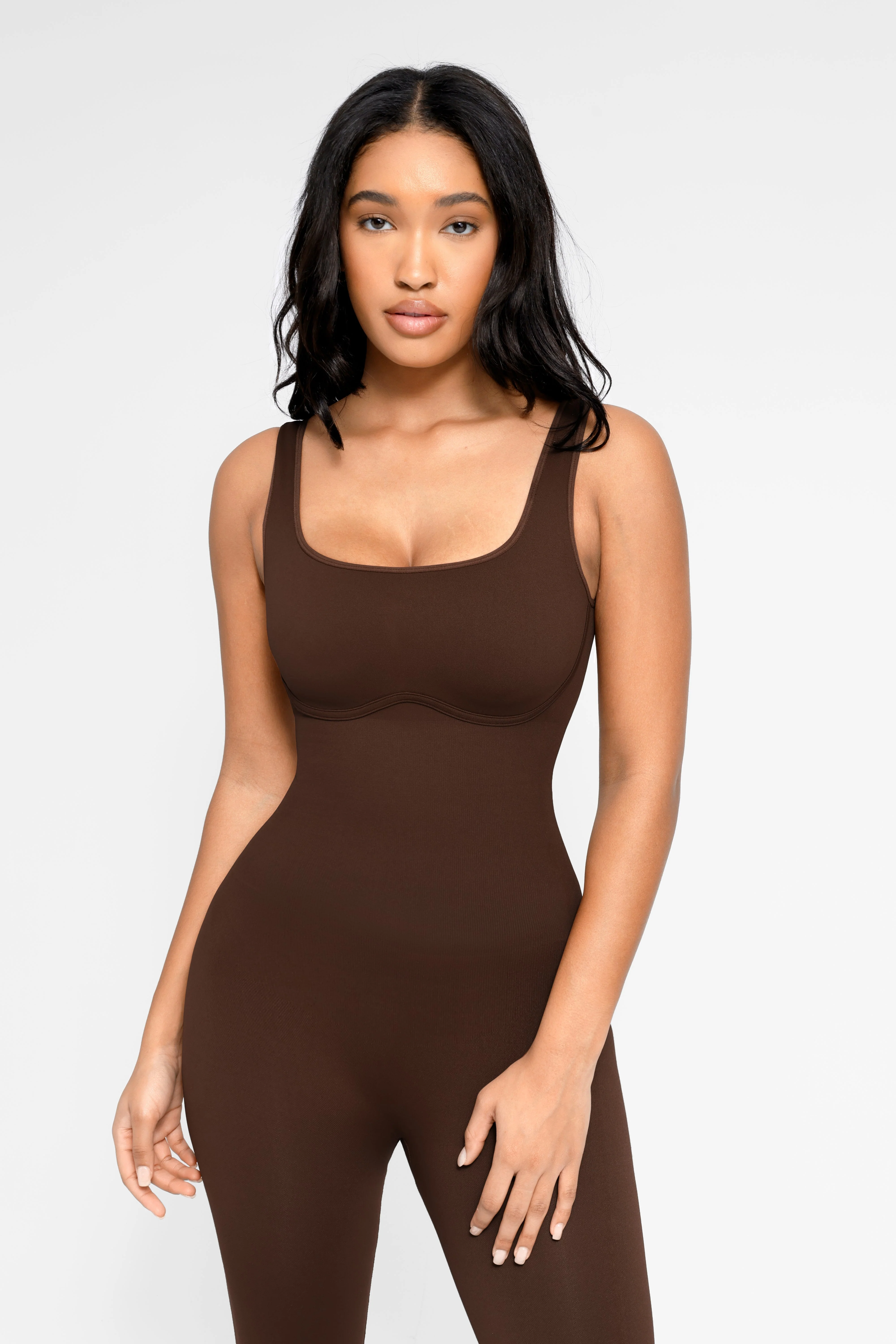 Ausgestellter Jumpsuit mit quadratischem Ausschnitt - Image 13