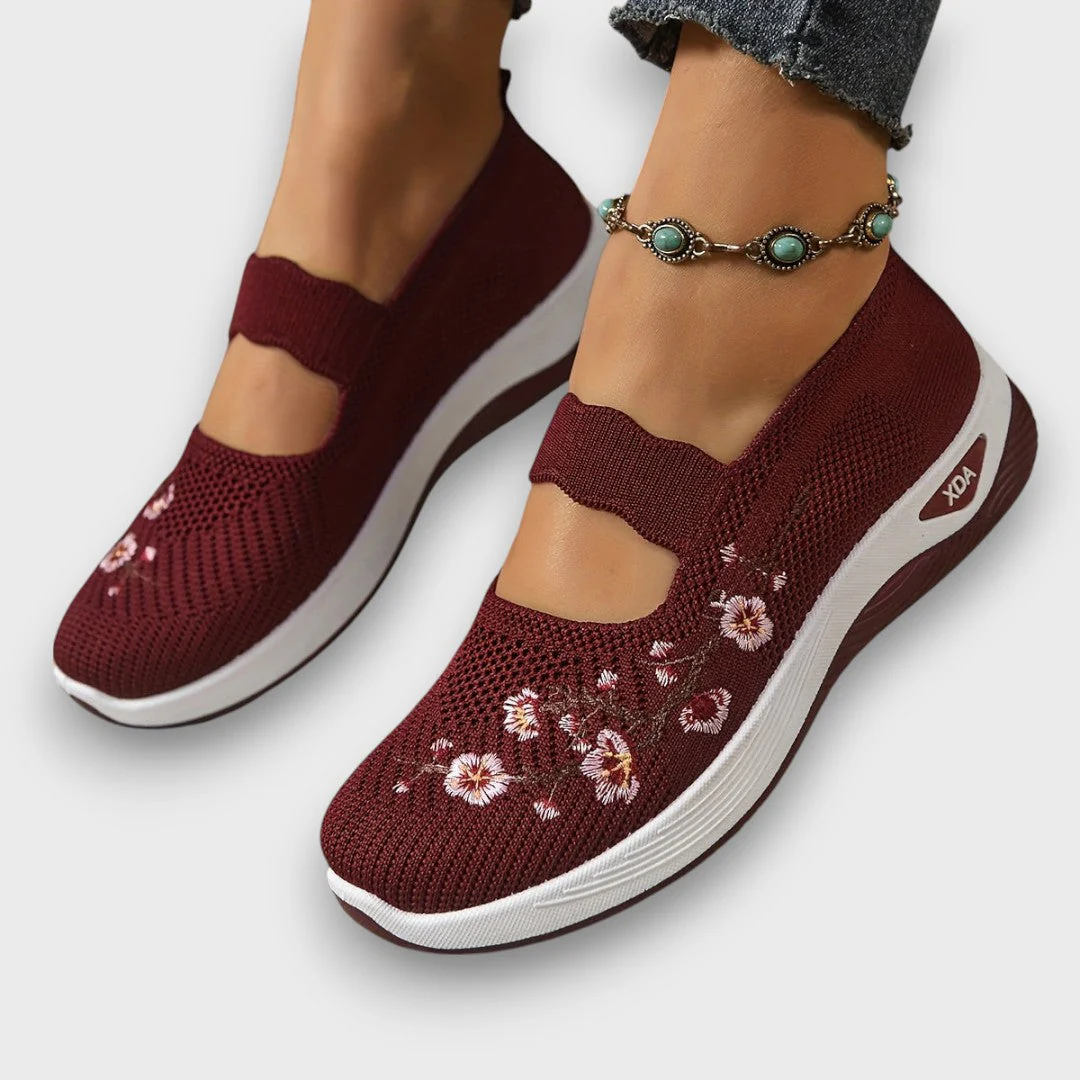 Averina – Femininer Komfort-Sneaker mit Stickerei - Image 6