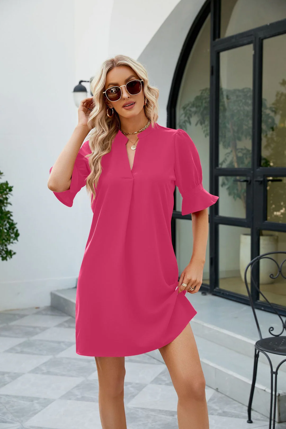 Ayla - Sommerliches Minikleid mit V-Ausschnitt und Rüschen - Image 3