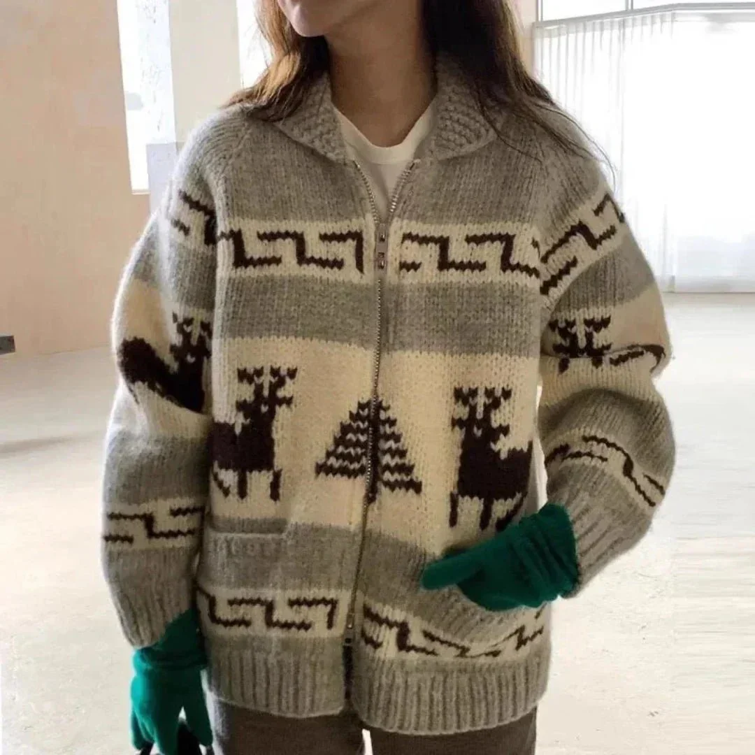 Blanche Strick-Weihnachtsjacke im Oversized-Look - Image 2