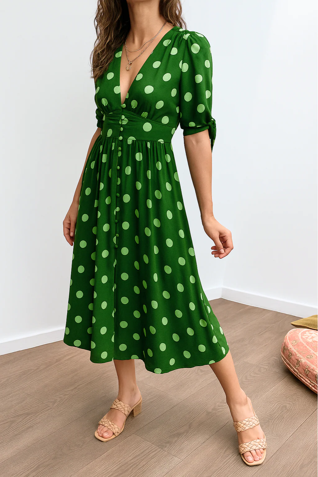 Brigitte™ | Elegantes Polka Dot Kleid mit V-Ausschnitt - Image 3