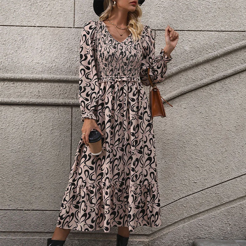 Celeste | Schickes Leichtes Damenkleid mit V-Ausschnitt - Image 6