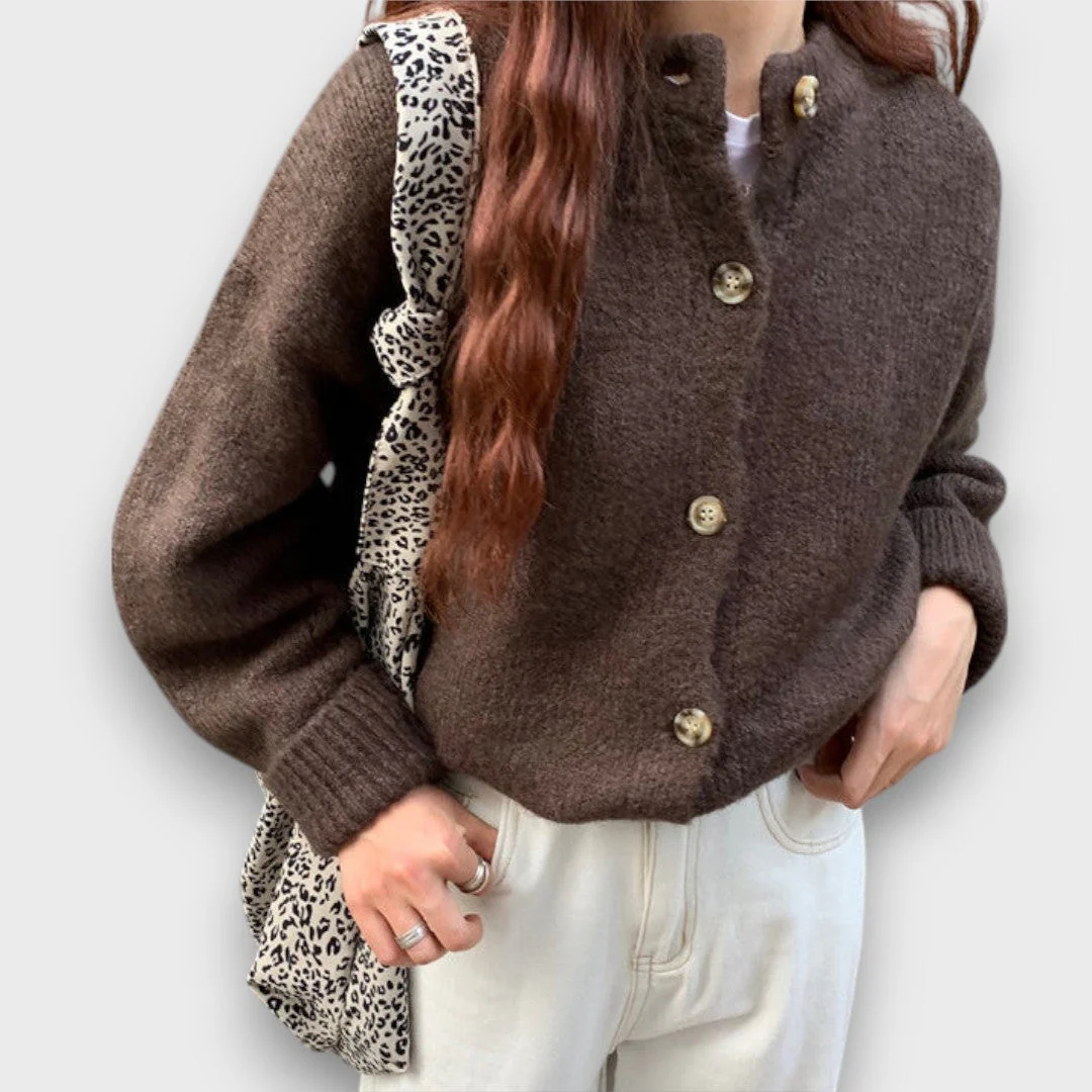 Celore – Warmer Cardigan in Mokka - Image 3