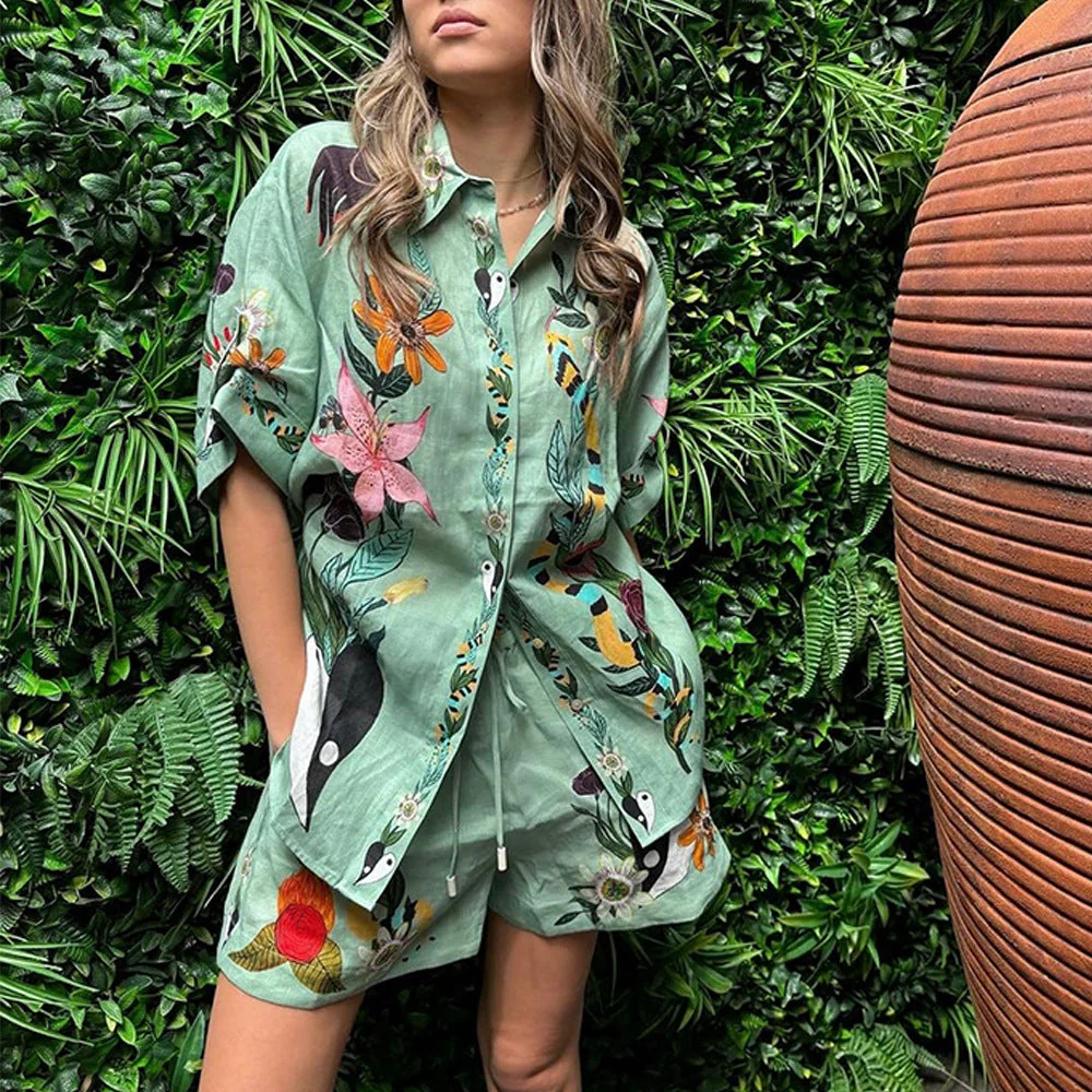 Charlotte -  Shirt und Shorts mit Sommermotiven Lässiges, lockeres zweiteiliges Set - Image 2