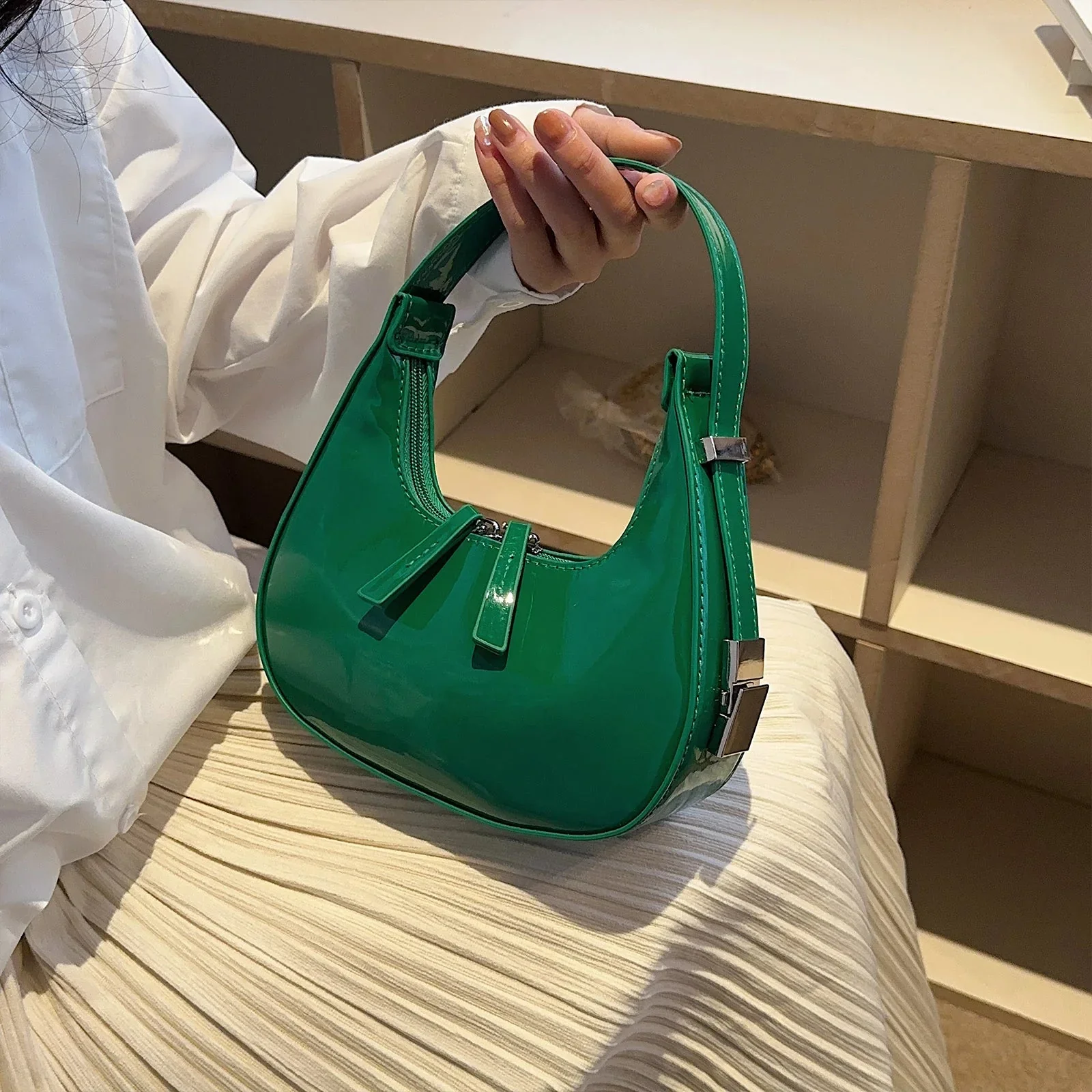 Chloe Leder-Hobo-Tasche - Image 13