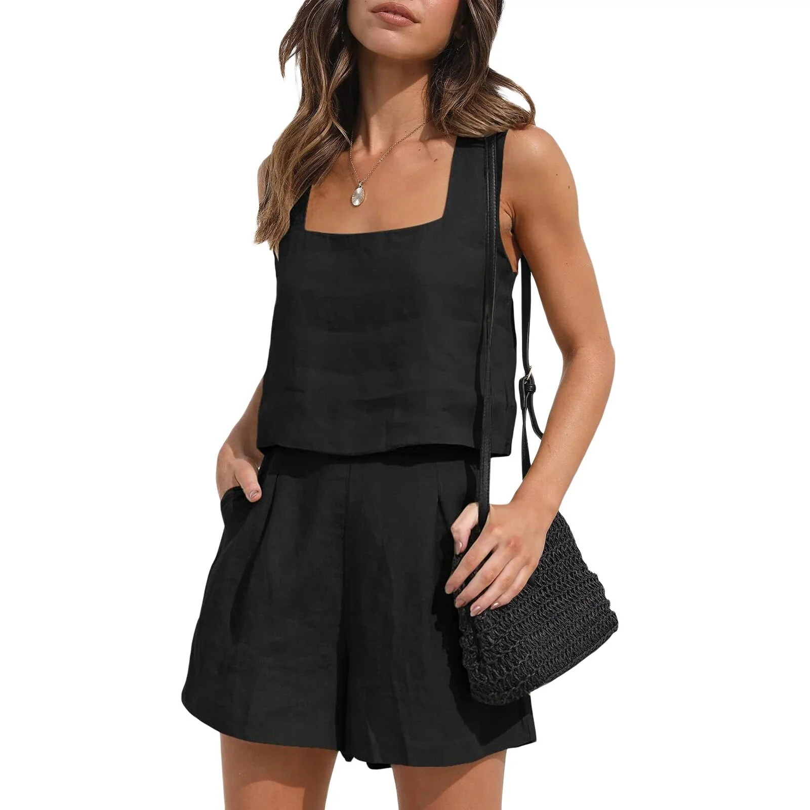 Chloe - Oberteil mit quadratischem Ausschnitt und Taschenshorts im Set - Image 6