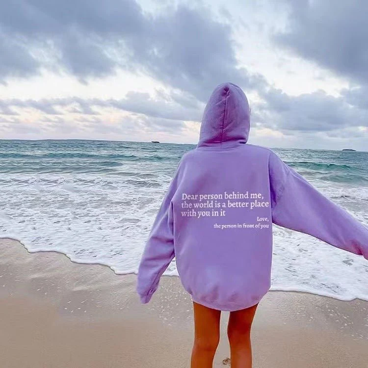 Christina | Der perfekte Unisex Kapuzenpullover - Image 6
