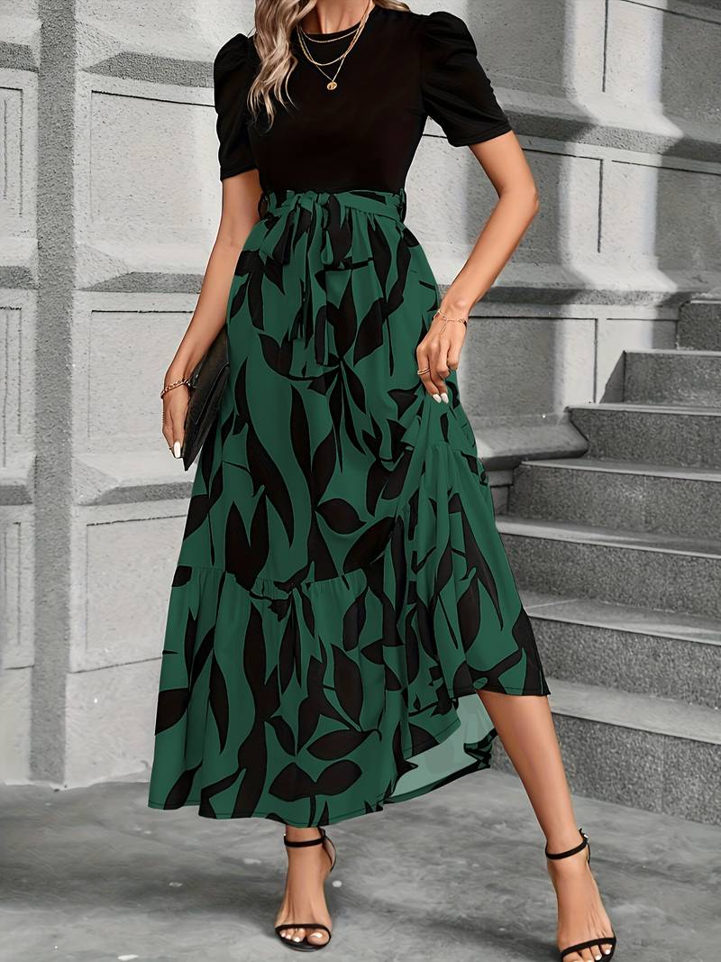 Claudia | Zeitloses Frühlingsblumen Damenkleid - Image 2