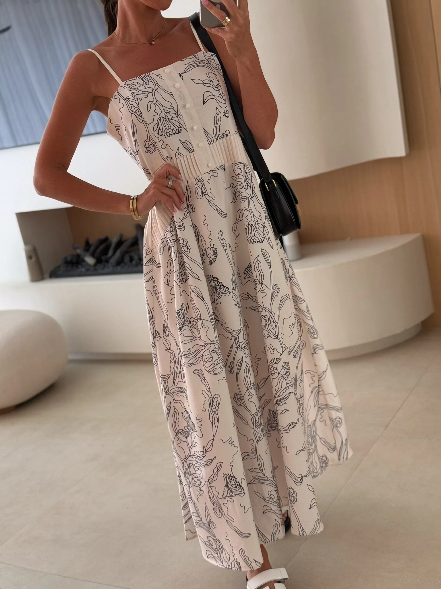Claudie | Elegantes Midikleid - Image 5