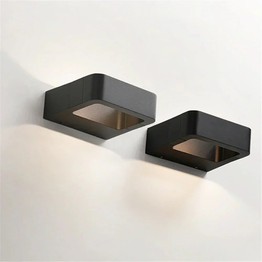 ClearSense LED-Wandleuchte mit Bewegungssensor und elegantem Design - Image 2