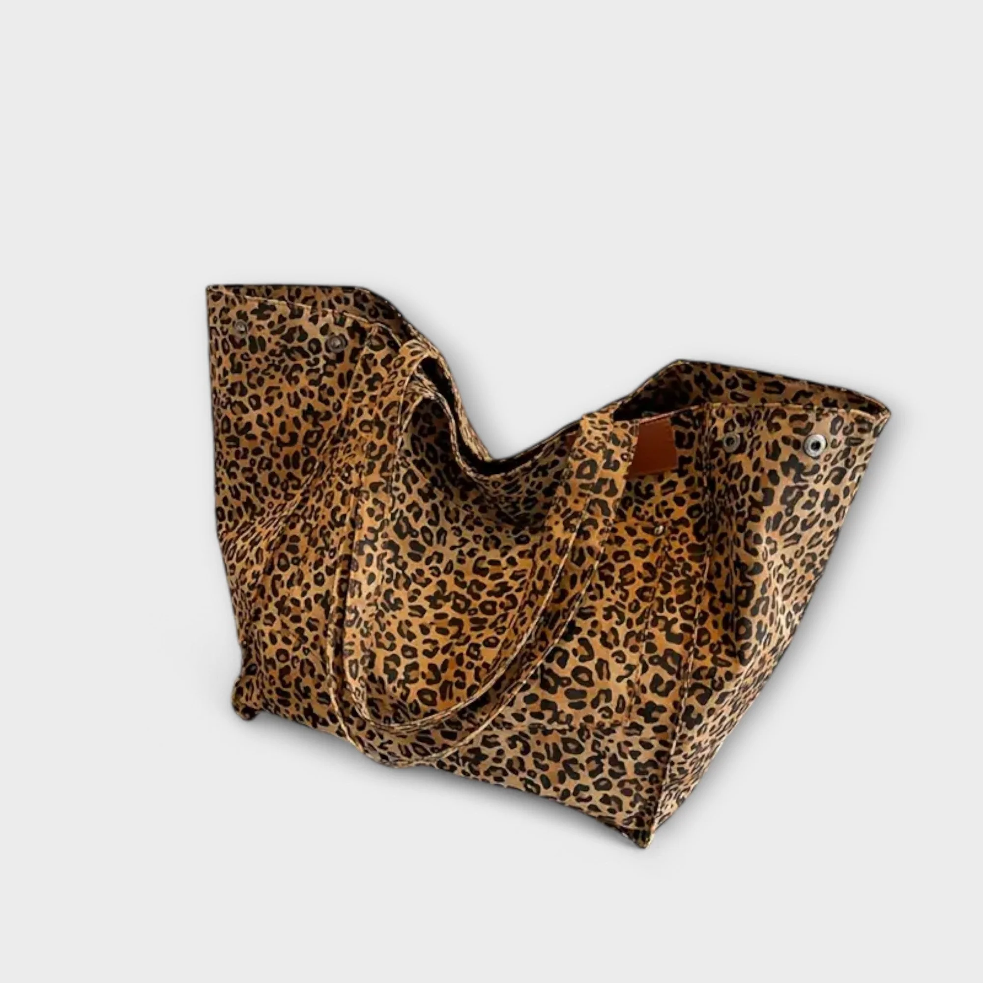 Corbinian - Elegante Schultertasche aus Canvas mit Leopardenmuster - Image 2