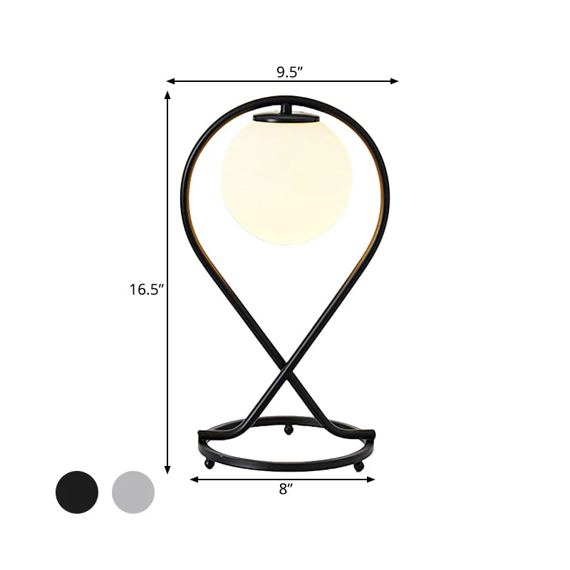 Crosstique – modernes lineares Nachttischlicht aus Eisen - Image 2