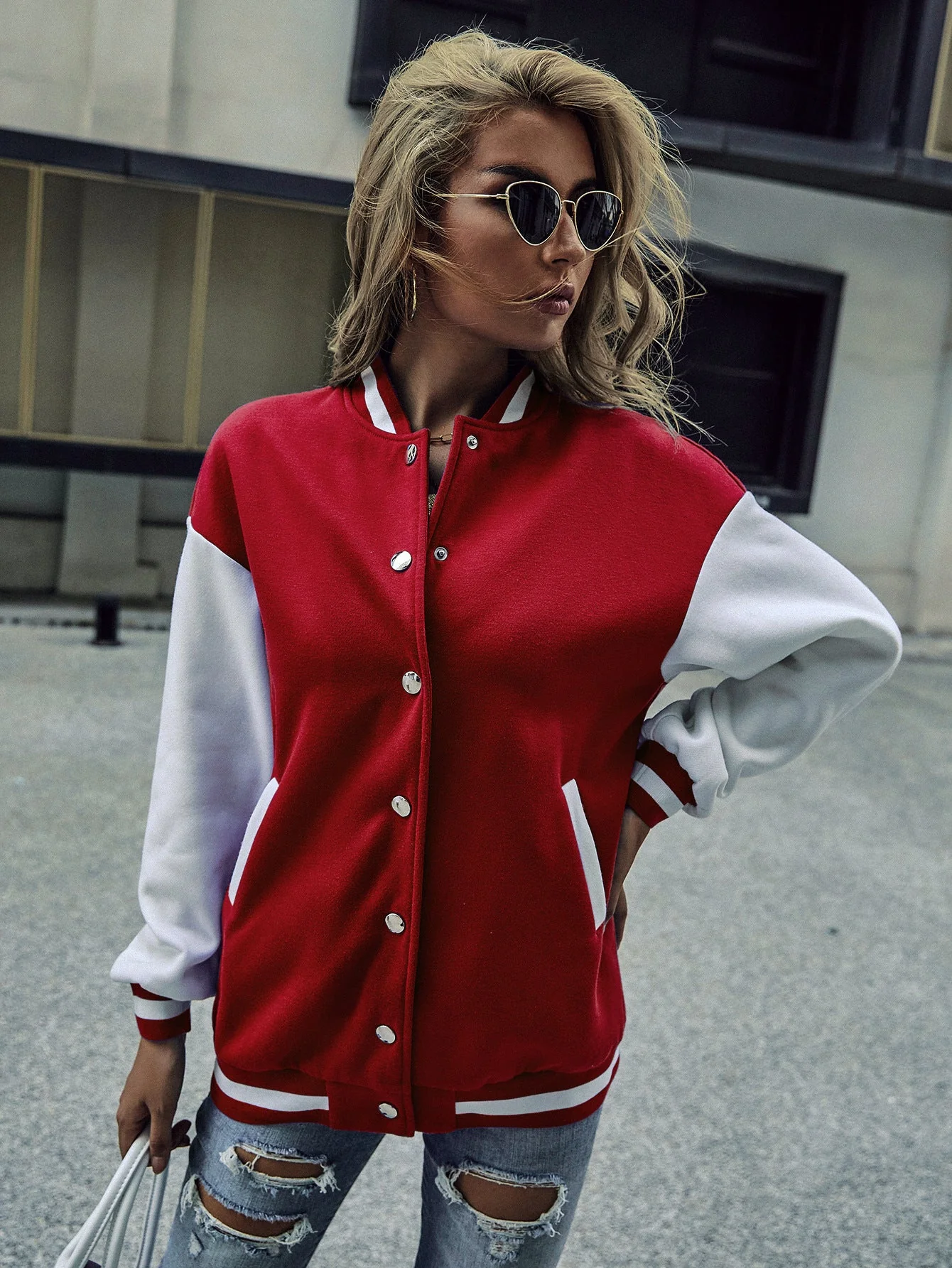 Damen Baseballjacke mit kontrastierenden Ärmeln und Druckknopfverschluss - Image 6