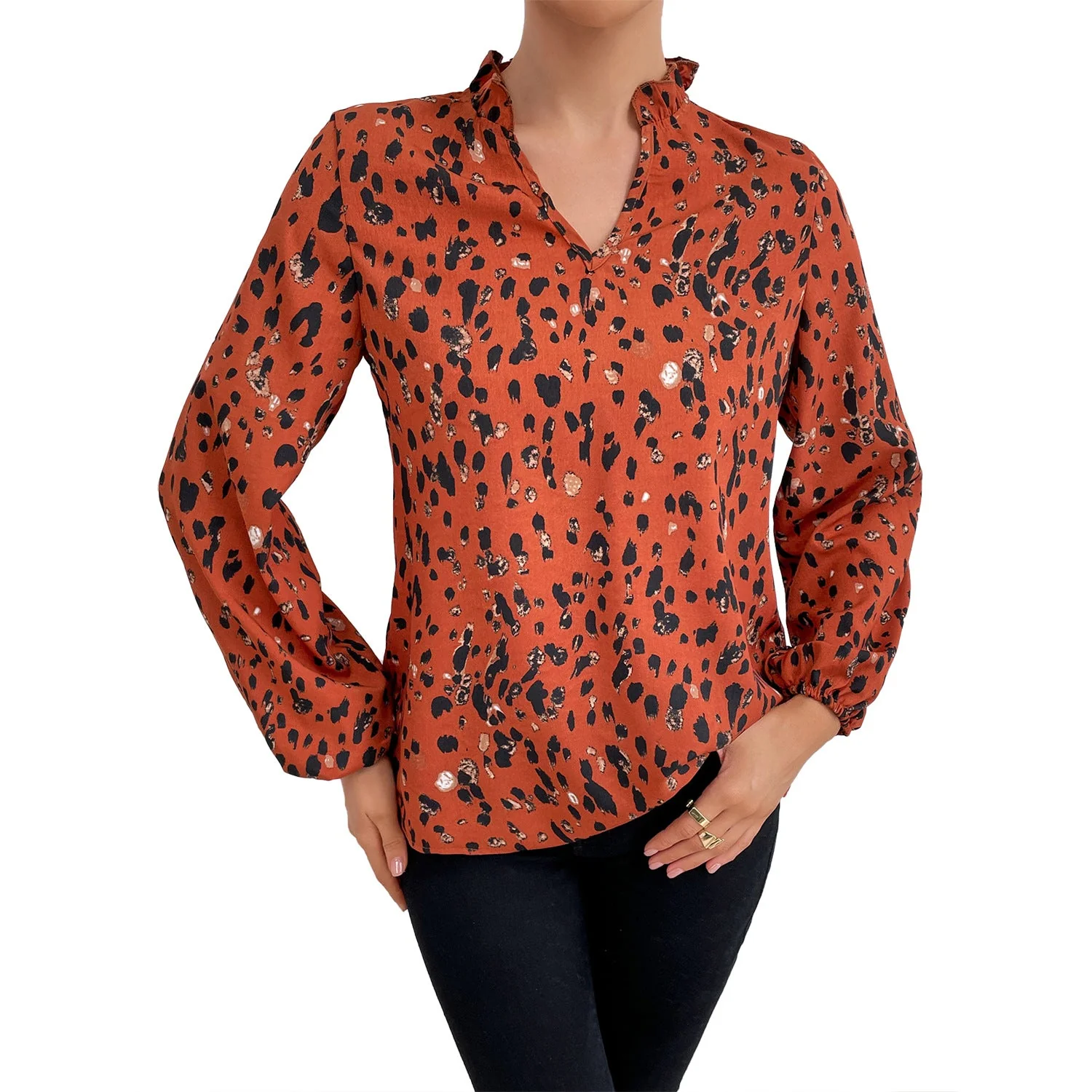 Damen Bluse mit floralem Leopardenmuster und voluminösen Ärmeln - Image 5