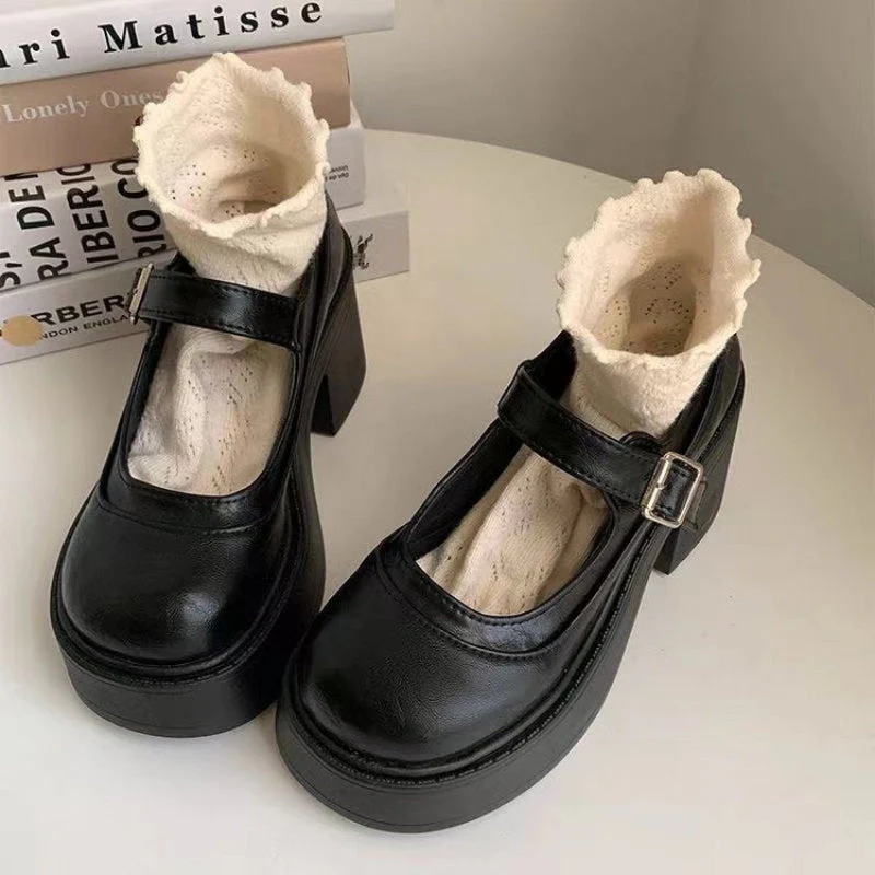Damen Dirndl Schuhe | Plattform mit Riegelriemen - Image 3