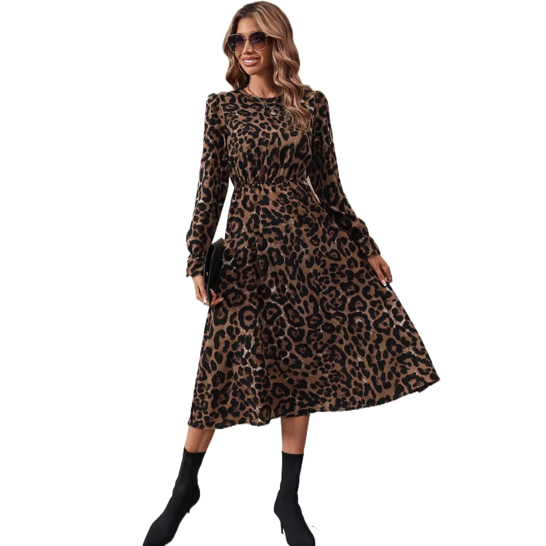 Damen elegantes Maxikleid mit modernem Leopardenmuster und nostalgischen Puffärmeln - Image 2