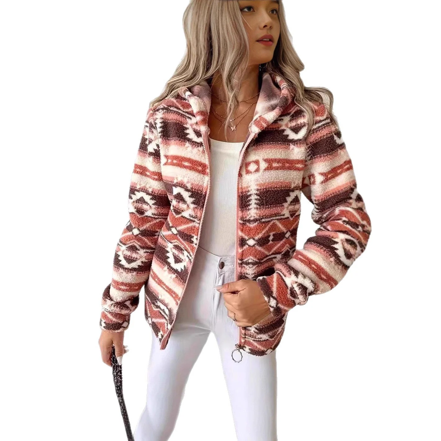Damen Fleecejacke mit modischem Ethnomuster und praktischem Reißverschluss - Image 4