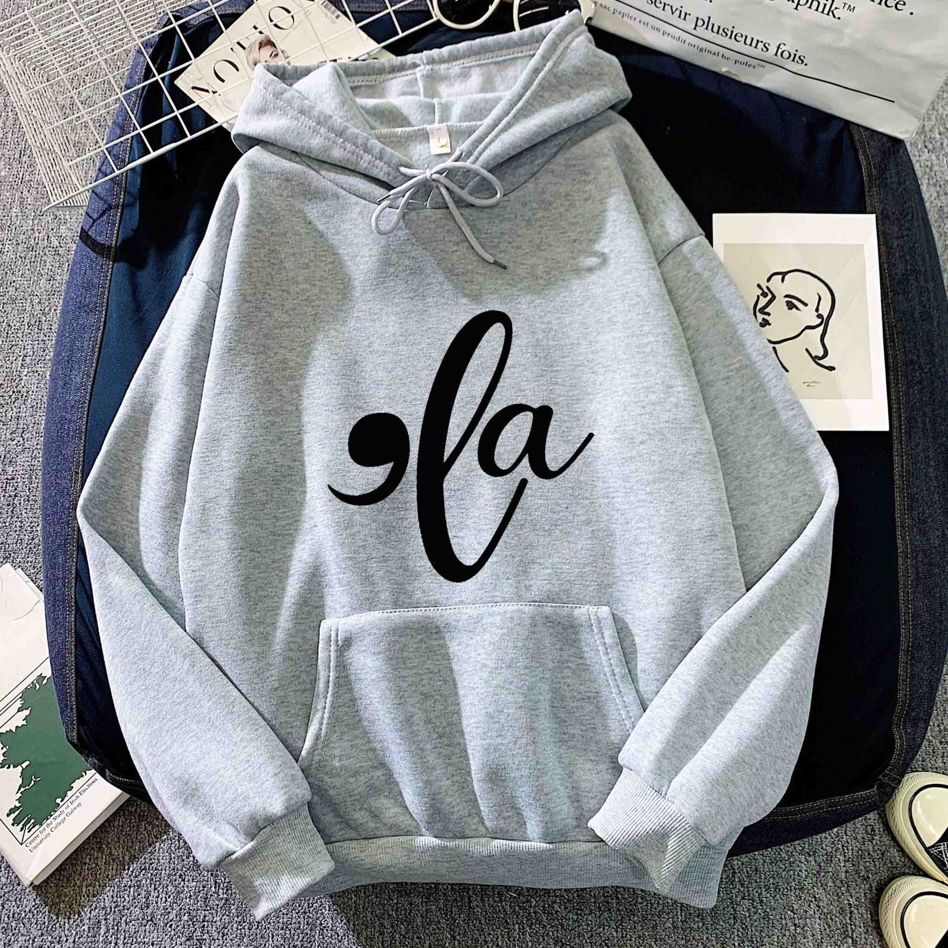 Damen Kapuzenpullover mit kreativem Grafikdesign - Image 15