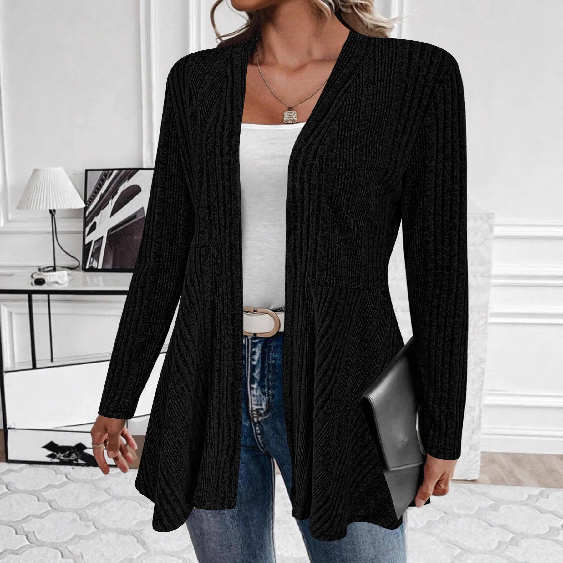 Damen lange Strickjacke mit modernem Rippdesign und Taillierung - Image 3