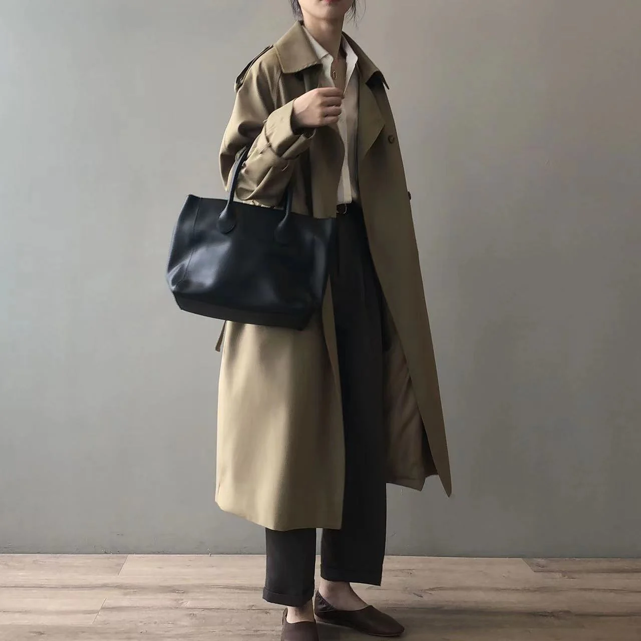 Damen Langer Wasserdichter Trenchcoat | Reverskragen - Image 4