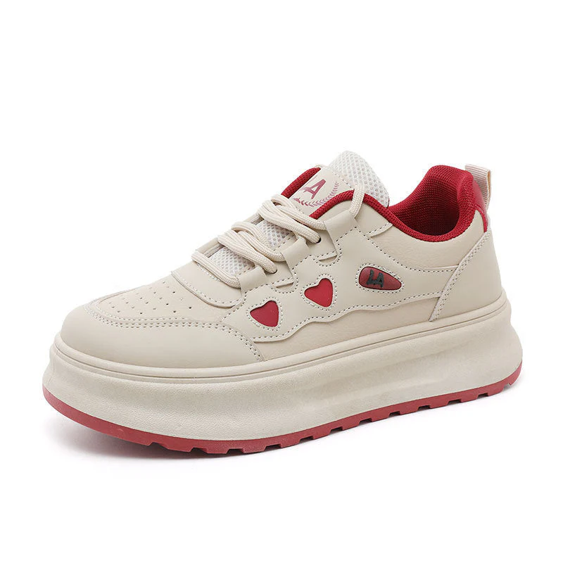 Damen modische Sneakers mit Herz-Applikationen und dämpfender Laufsohle - Image 4