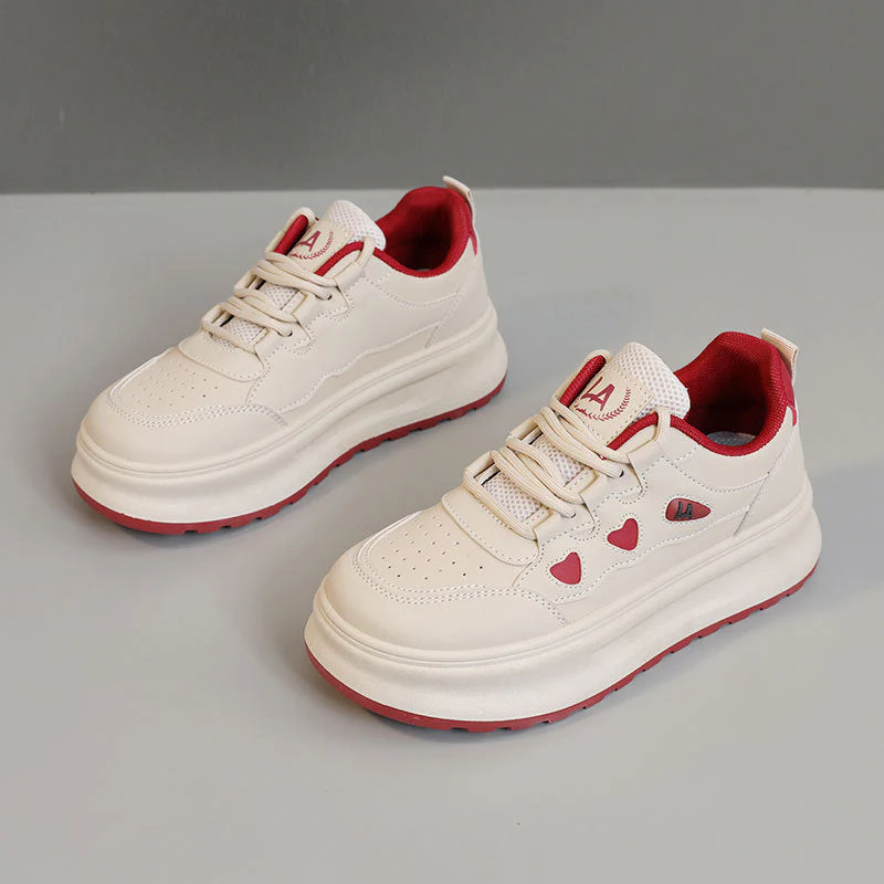 Damen modische Sneakers mit Herz-Applikationen und dämpfender Laufsohle - Image 6