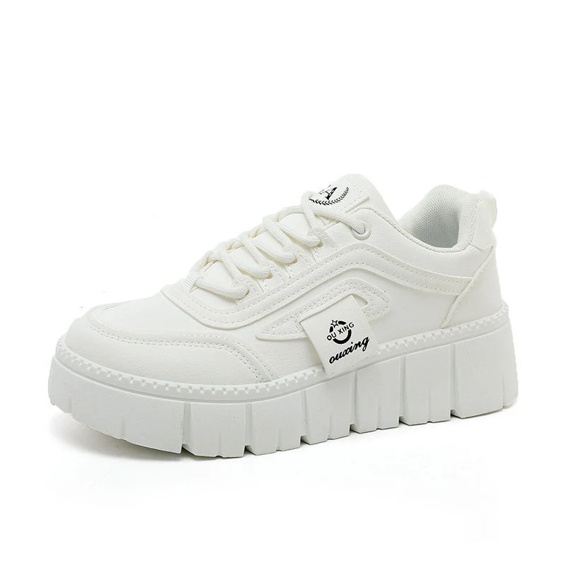 Damen Plateau Sneakers mit geschäumter Laufsohle und modernem Design