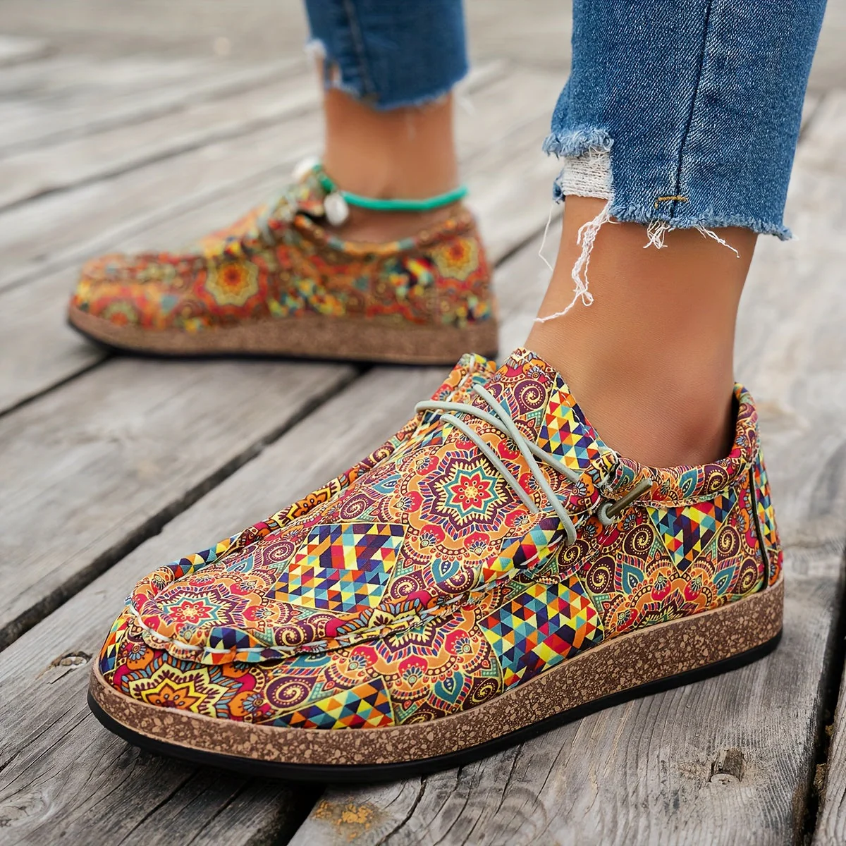 Damen-Schuhe im Vintage-Stil mit farbenfrohem Paisley-Muster - Image 5