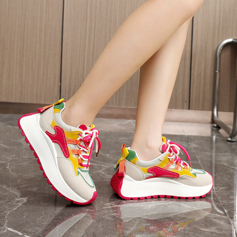 Damen Sportliche Chunky Sneakers mit verspieltem Farbdesign - Image 2