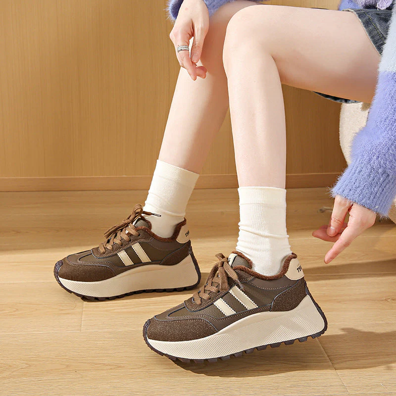 Damen Sportliche High-Top Sneakers mit gefüttertem Innenbereich - Image 2