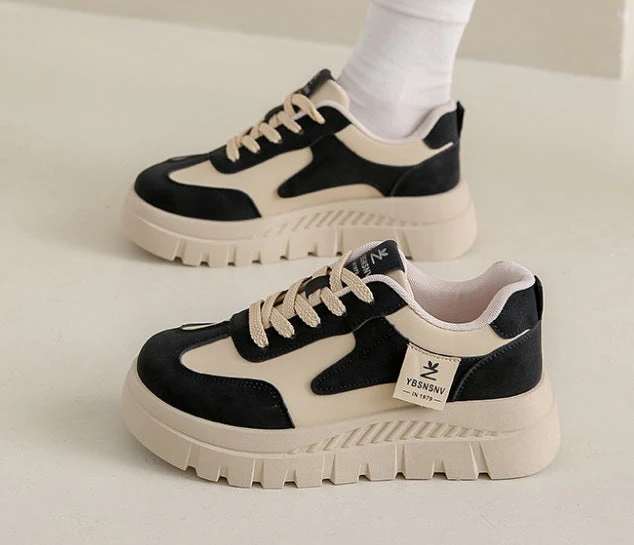 Damen Sportliche Plateau-Sneakers mit komfortabler Polsterung und robustem Obermaterial - Image 4