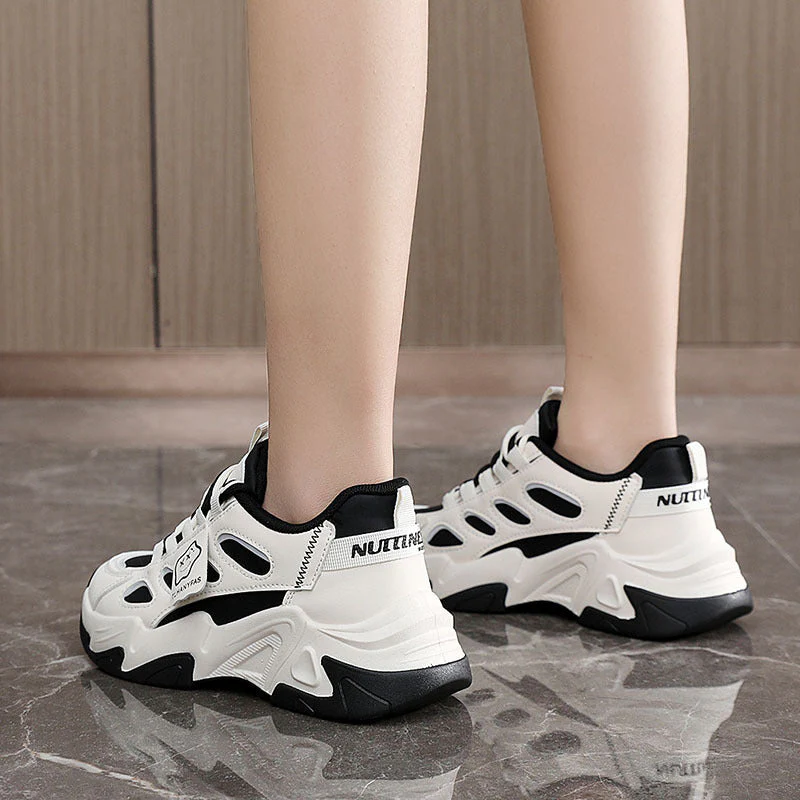 Damen sportliche Sneakers mit atmungsaktivem Obermaterial und dämpfender Sohle - Image 4