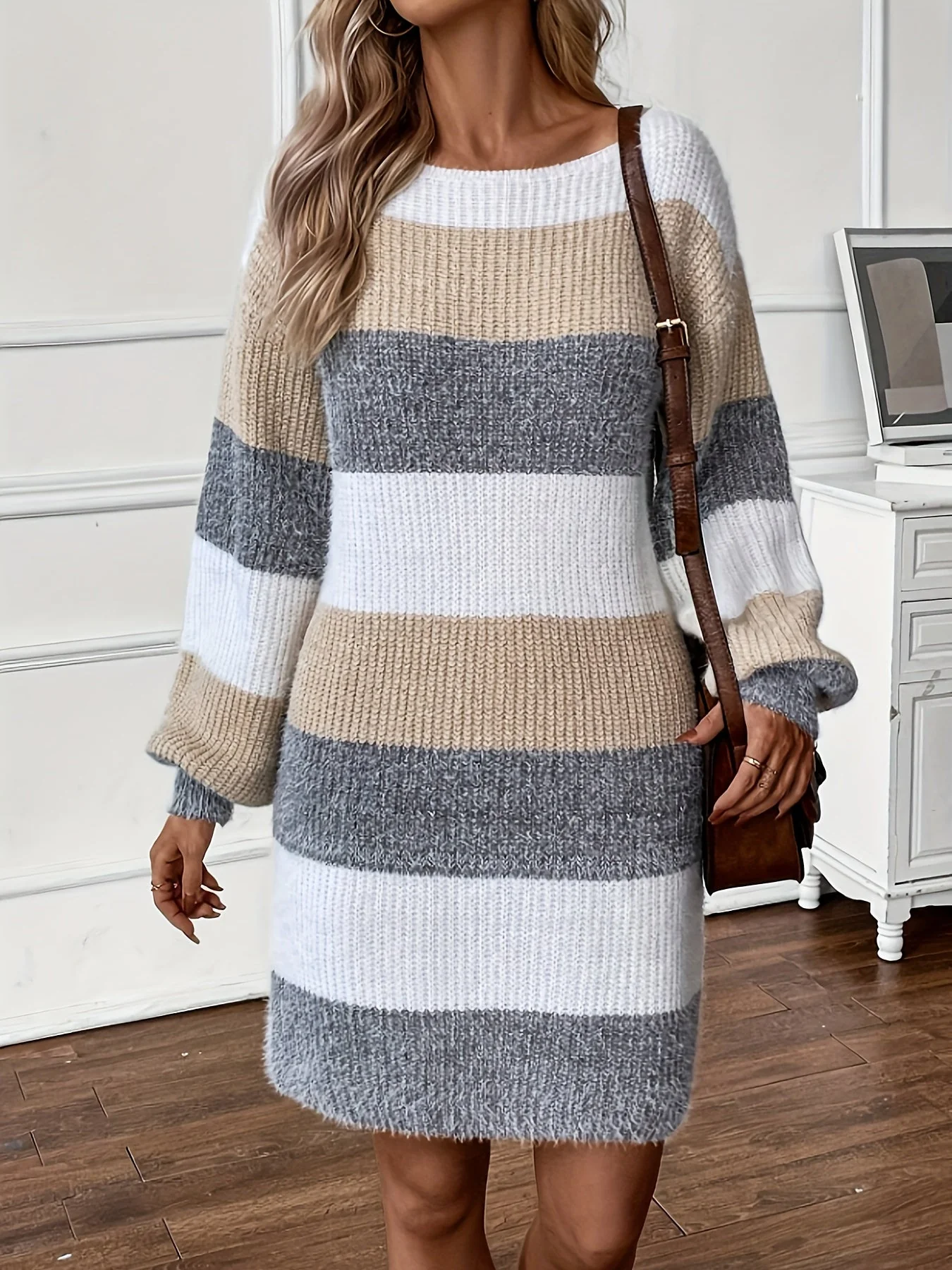 Damen Strickkleid mit Streifen | Lockerer Schnitt und Langar - Image 4