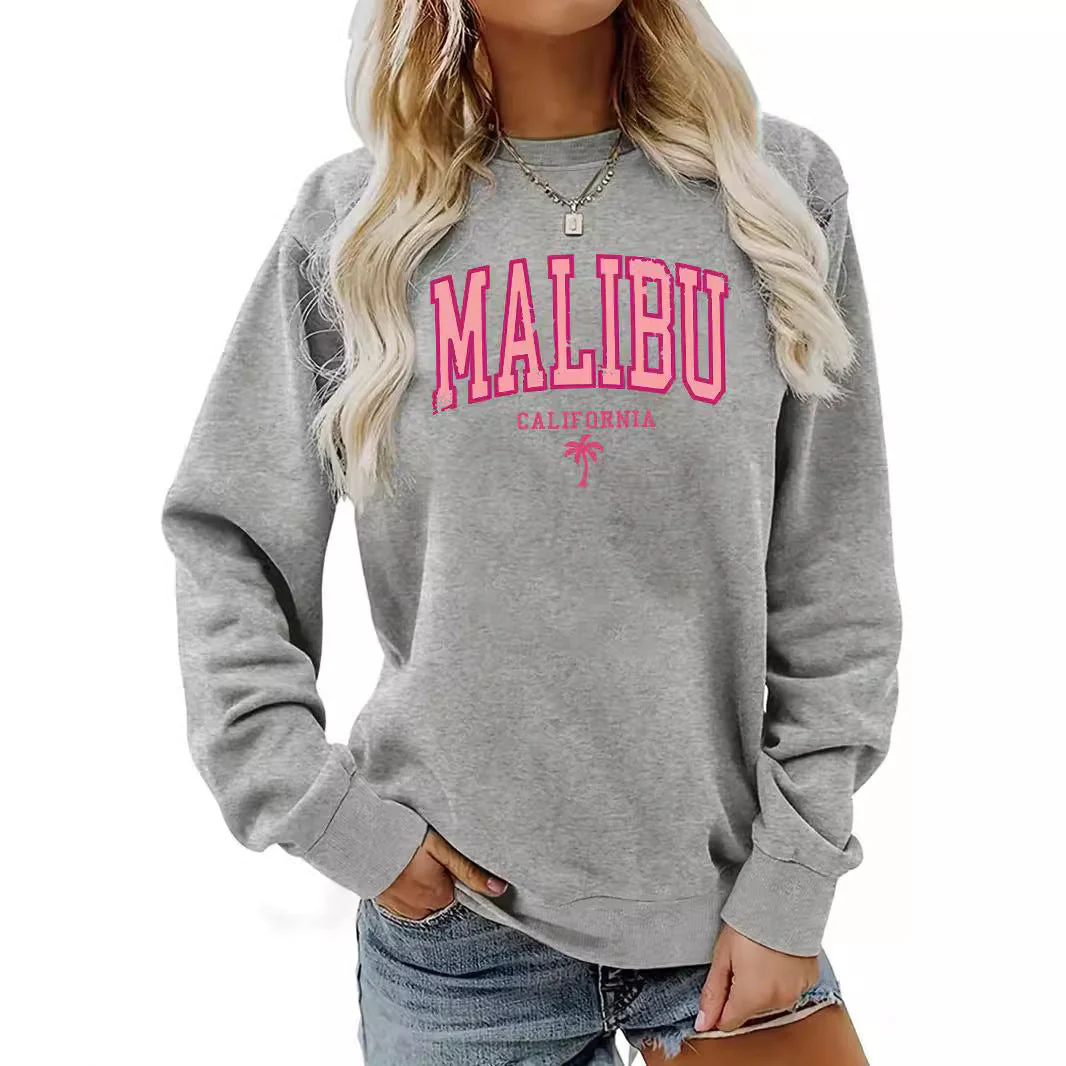 Damen Sweatshirt mit beschwingtem Malibu Schriftzug und lässigem Schnitt - Image 7