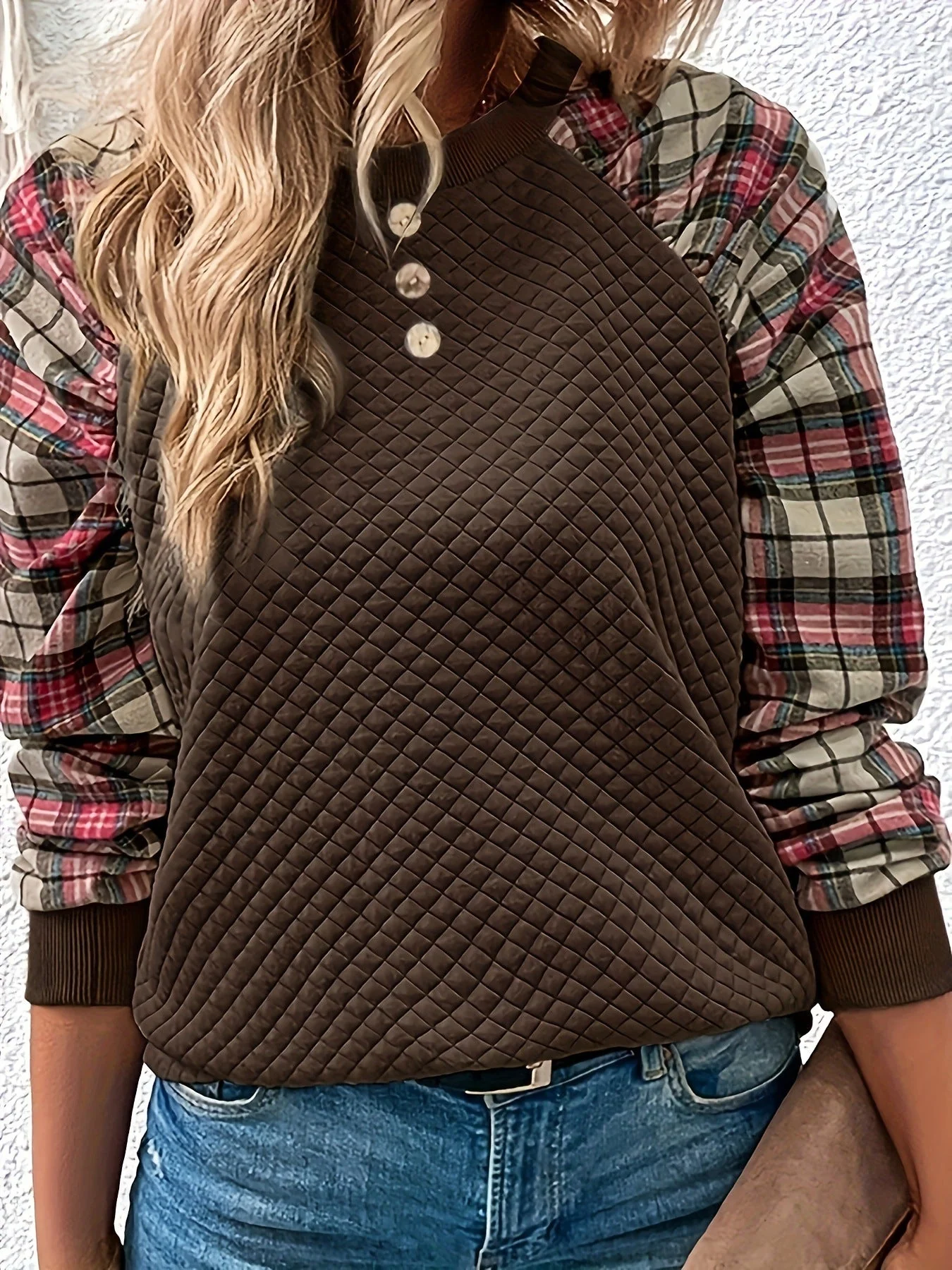 Damen Sweatshirt mit Gitterstruktur und karierten Ärmeln - Image 7