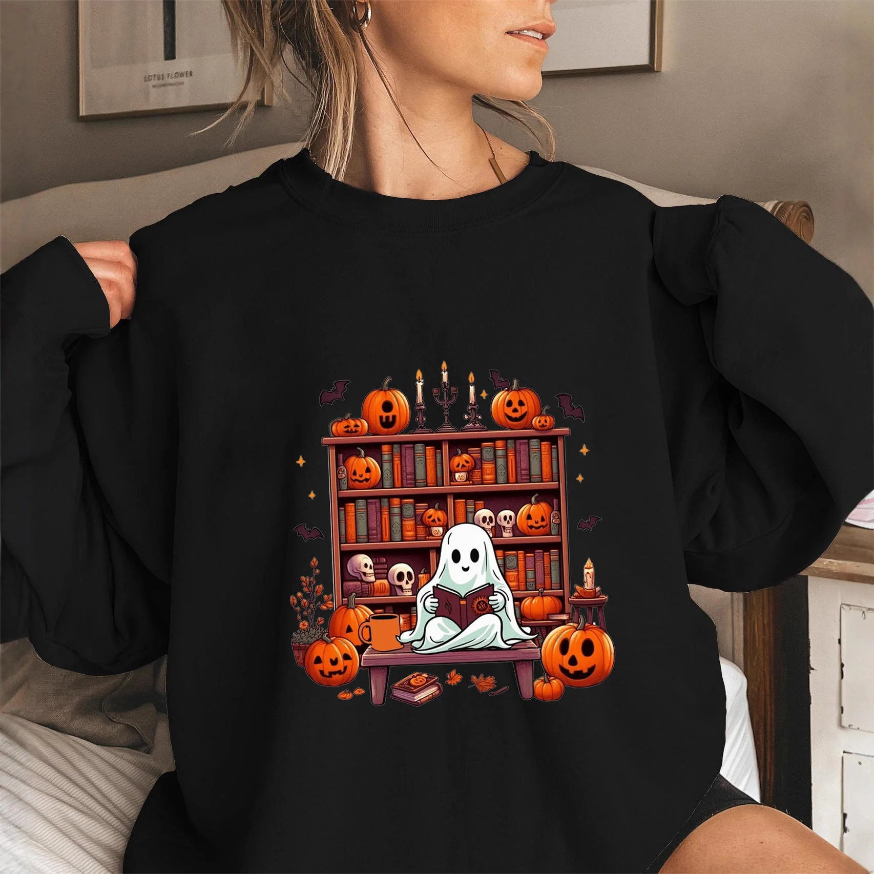 Damen Sweatshirt mit herbstlichem Gruselmotiv und lässigen Puffärmeln - Image 2
