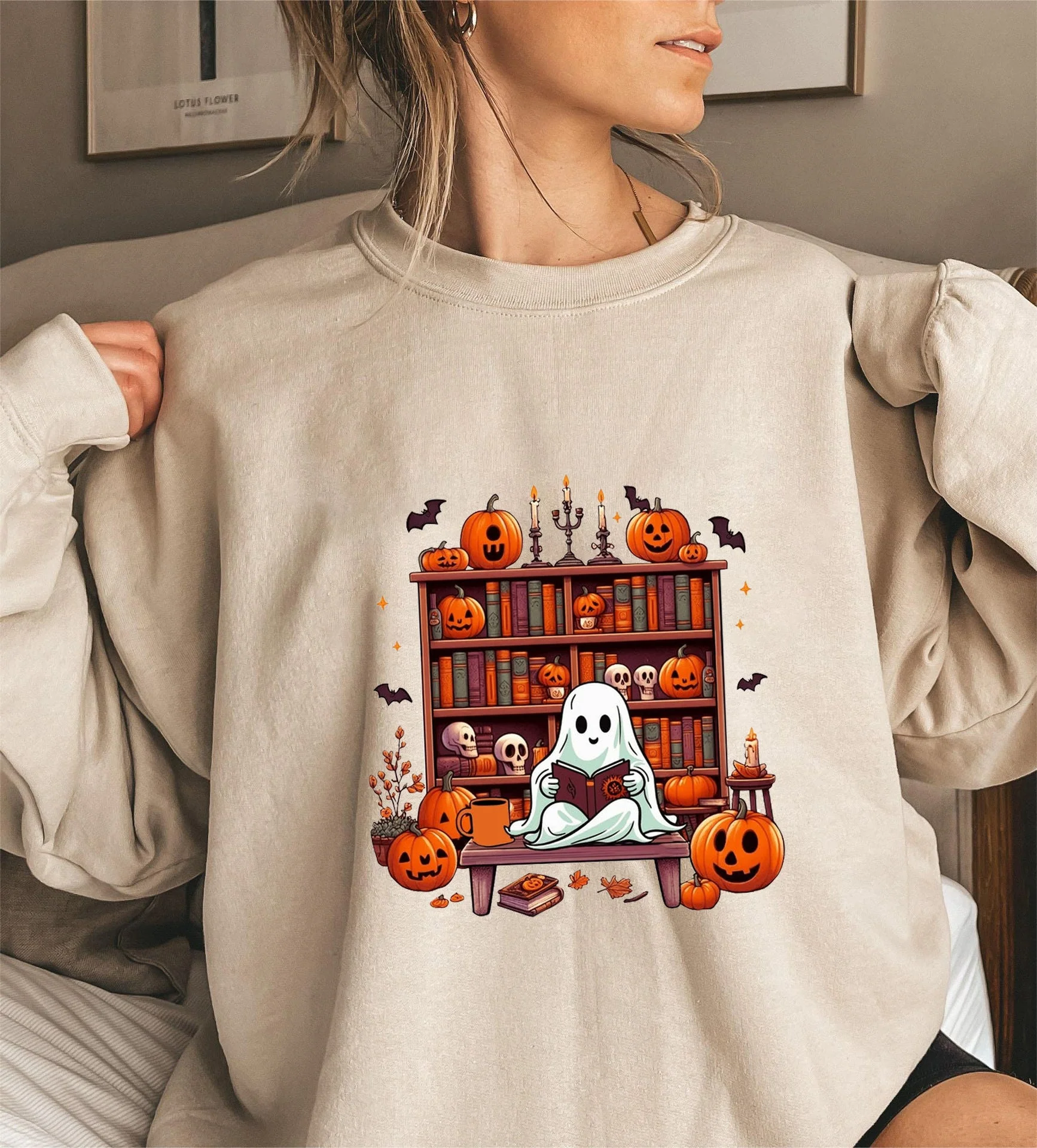 Damen Sweatshirt mit herbstlichem Gruselmotiv und lässigen Puffärmeln - Image 8