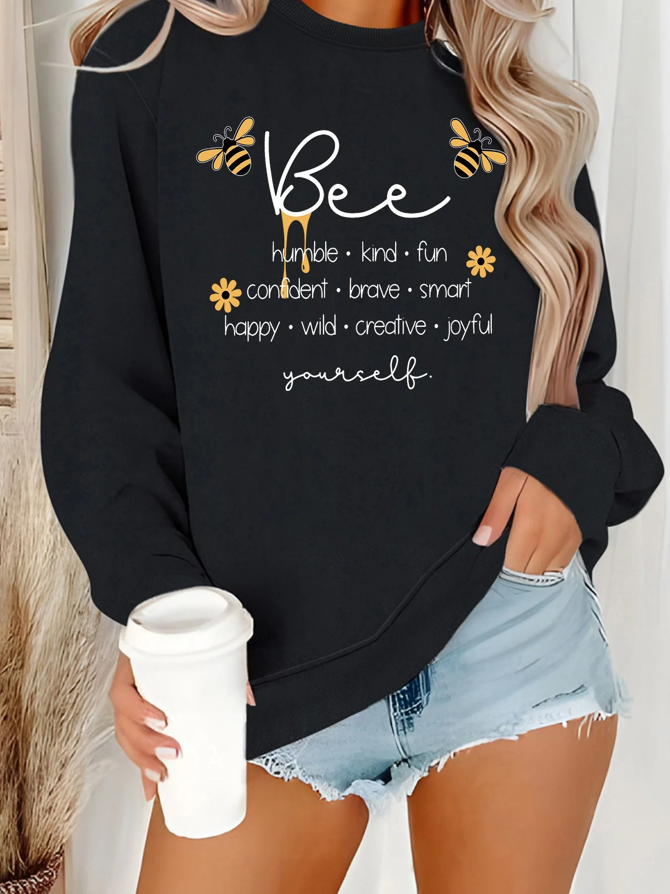 Damen Sweatshirt mit inspirierendem Bienenmotiv und positiven Affirmationen - Image 10