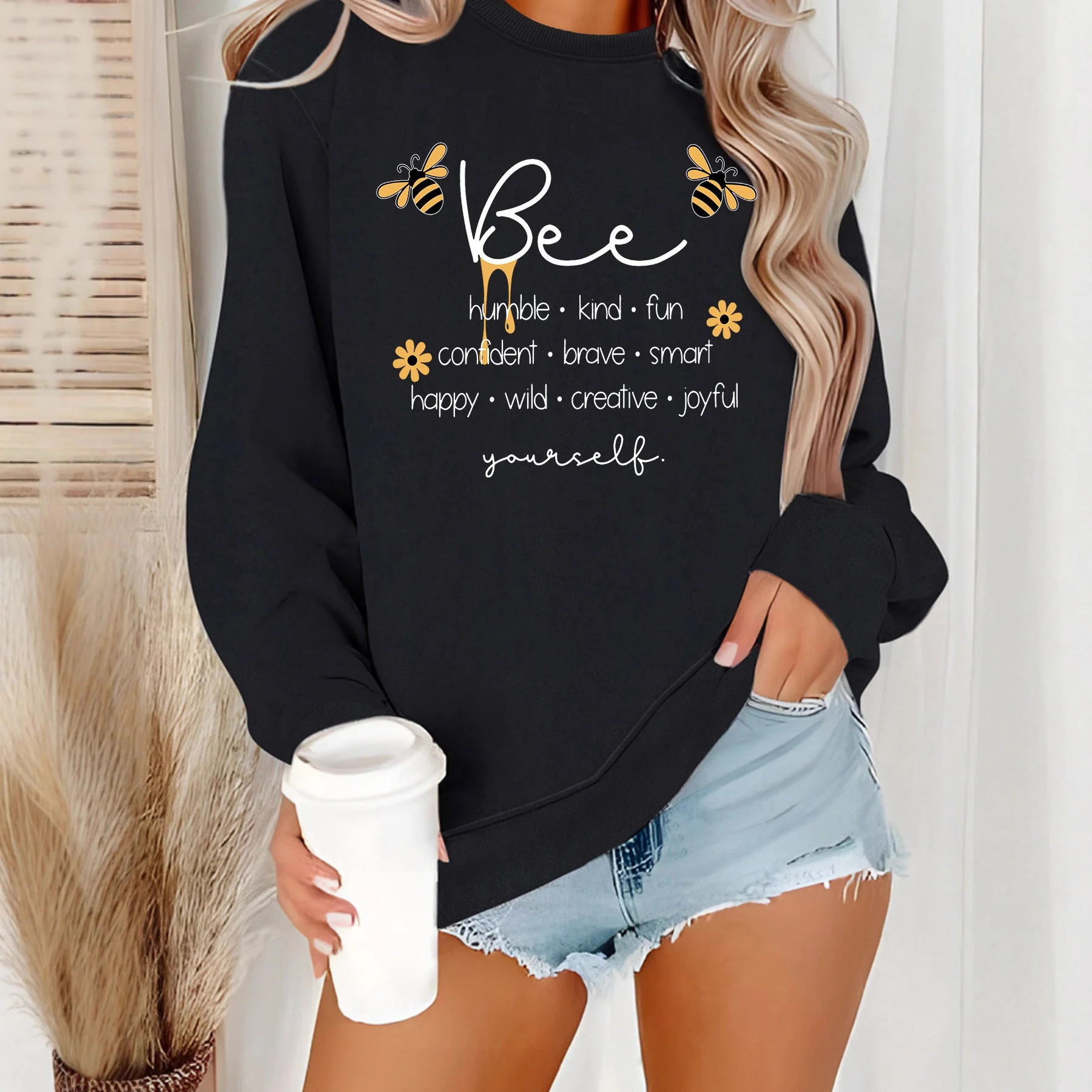 Damen Sweatshirt mit inspirierendem Bienenmotiv und positiven Affirmationen - Image 3